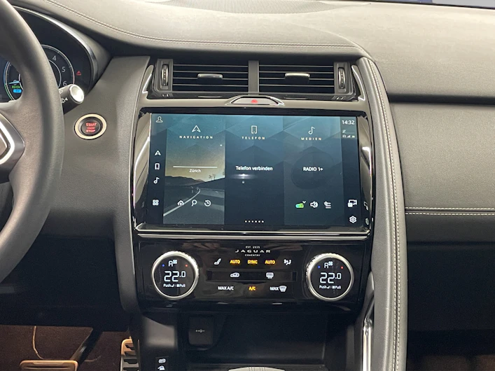 Fahrzeugbild JAGUAR E-PACE