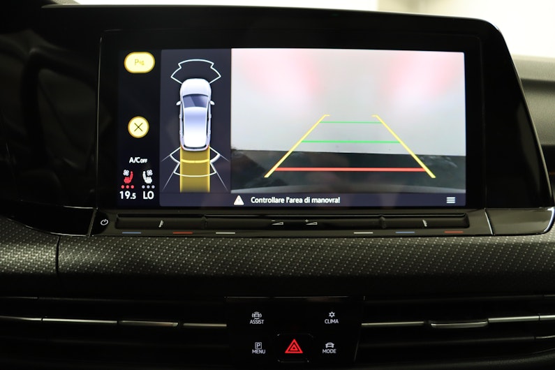 Vehicle image VW GOLF