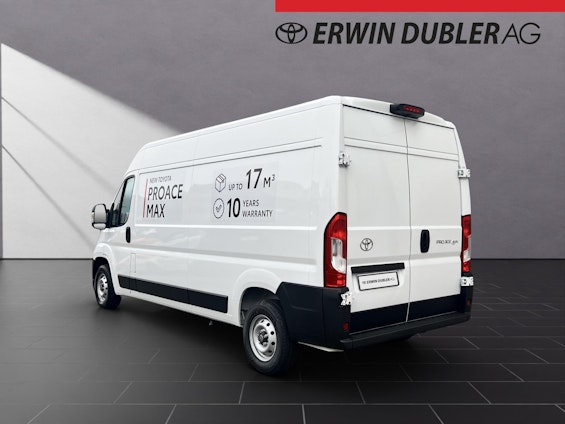 Vehicle image 4 Vehicle image 4