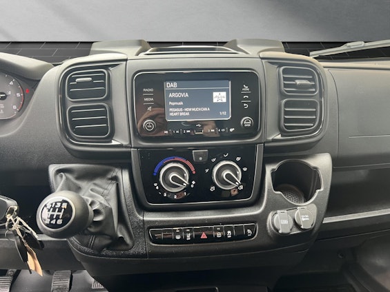 Vehicle image 7 Vehicle image 7