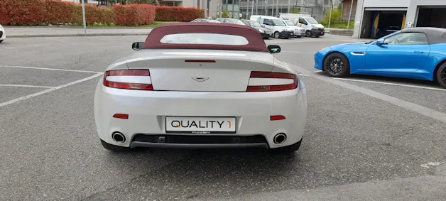 Aston Martin V8 Vantage Roadster 4.3