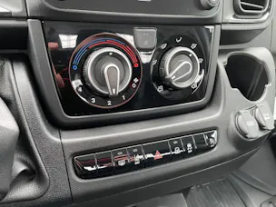 Toyota PROACE MAX Kab.-Kipper 3.5 L3 2.2 D Active Heavy dreiseitig