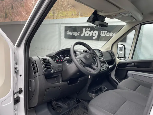 Toyota PROACE MAX Kab.-Kipper 3.5 L3 2.2 D Active Heavy dreiseitig
