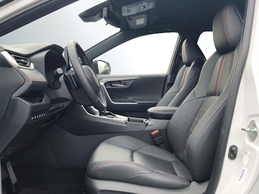 TOYOTA RAV4 2.5 Plug-In-Hybrid Platinum 1