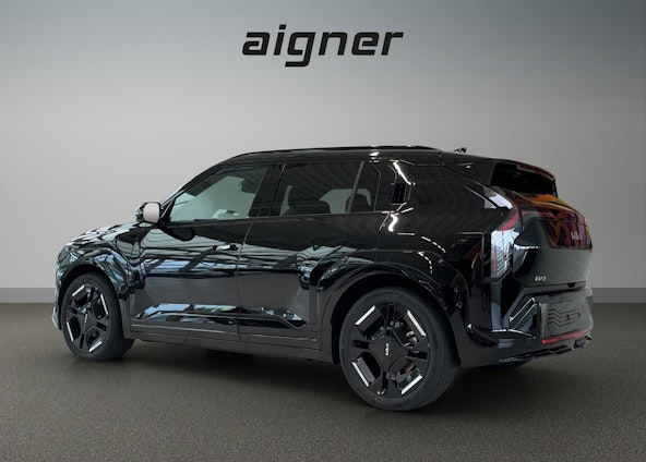 Vehicle image 2 Vehicle image 2