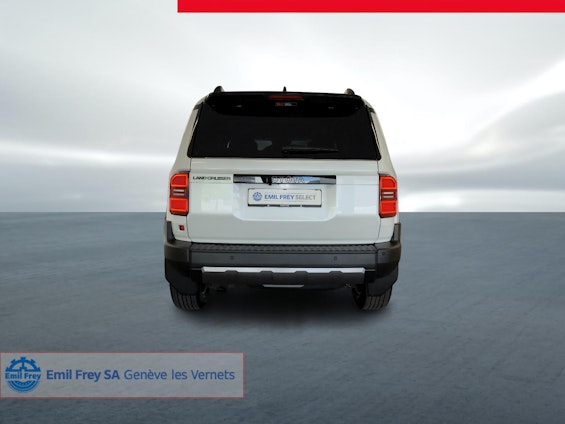 Vehicle image 13 Vehicle image 13