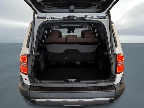 Vehicle image 11 Vehicle image 11