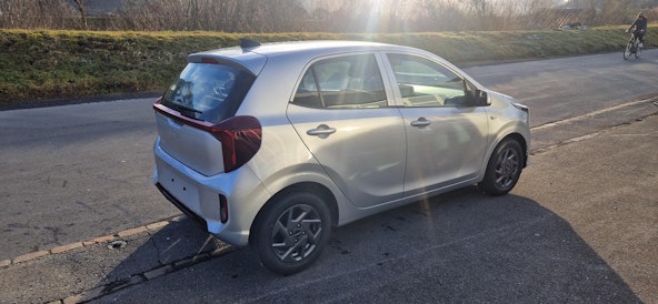 Vehicle image 5 Vehicle image 5