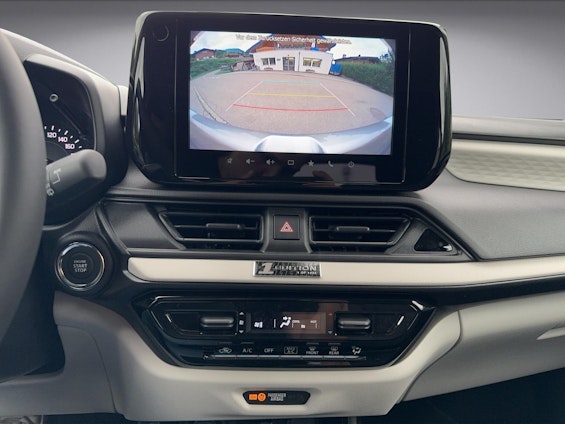 Vehicle image 26 Vehicle image 26