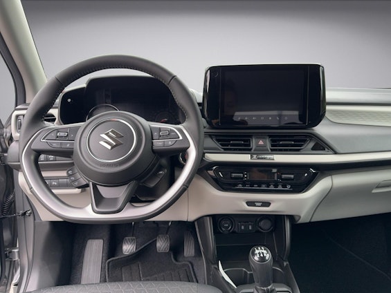 Vehicle image 28 Vehicle image 28