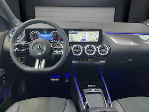 Mercedes-Benz GLA 200 Night Star AMG Line