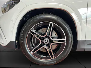 Mercedes-Benz GLA 250 4MATIC Swiss Star AMG Line