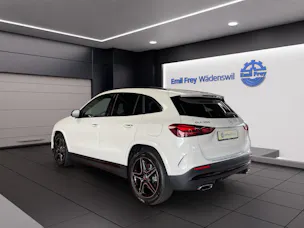 Mercedes-Benz GLA 250 4MATIC Swiss Star AMG Line