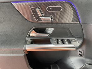 Vehicle image MERCEDES-BENZ GLA 250 4MATIC Swiss Star AMG Line