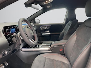 Vehicle image MERCEDES-BENZ GLA 250 4MATIC Swiss Star AMG Line