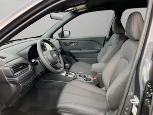 Subaru Forester Station 2.0i e-Boxer Swiss Plus
