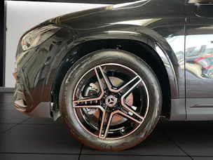 Mercedes-Benz GLA 200 Night Star AMG Line