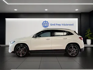 Mercedes-Benz GLA 200 Night Star AMG Line