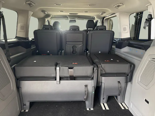 Ford Tourneo C Bus 320 L1 2.0 EcoBlue 170 Titanium