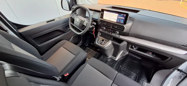Toyota PROACE Van L2 2.0 D Advanced