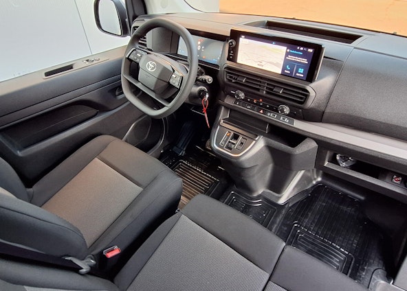 Vehicle image 9 Vehicle image 9