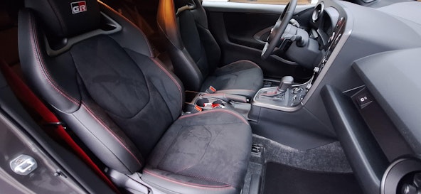 Vehicle image 8 Vehicle image 8