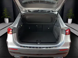 Mercedes-Benz GLA 200 Night Star AMG Line