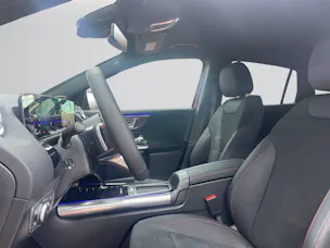 Mercedes-Benz GLA 200 Night Star AMG Line