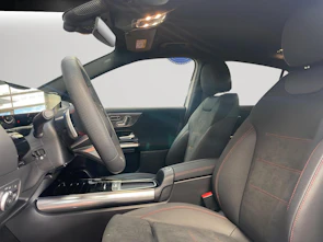 Fahrzeugbild MERCEDES-BENZ GLA 200 Night Star AMG Line