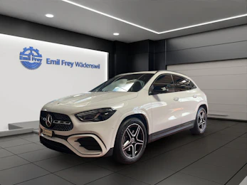 Fahrzeugbild MERCEDES-BENZ GLA 200 Night Star AMG Line