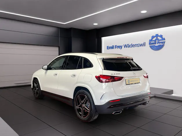 Mercedes-Benz GLA 200 Night Star AMG Line