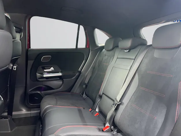 Mercedes-Benz GLA 200 Night Star AMG Line