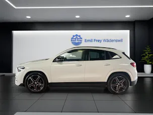 Mercedes-Benz GLA 200 Night Star AMG Line