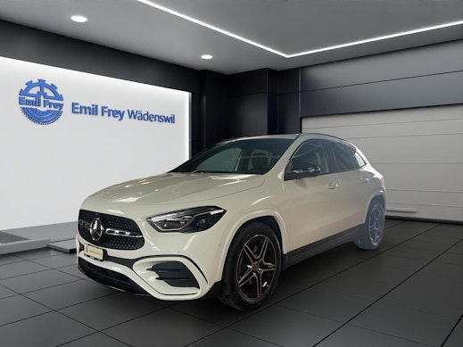 MERCEDES-BENZ GLA 200 Night Star AMG Line 0 MERCEDES-BENZ GLA 200 Night Star AMG Line 0