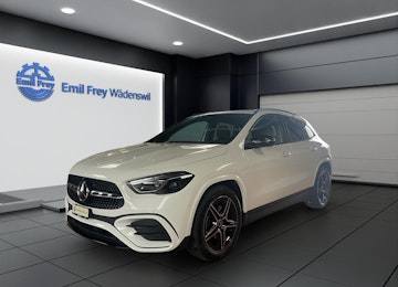 Fahrzeugbild MERCEDES-BENZ GLA 200 Night Star AMG Line Fahrzeugbild MERCEDES-BENZ GLA 200 Night Star AMG Line