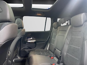 Vehicle image MERCEDES-BENZ GLB 220 AMG Line 4matic