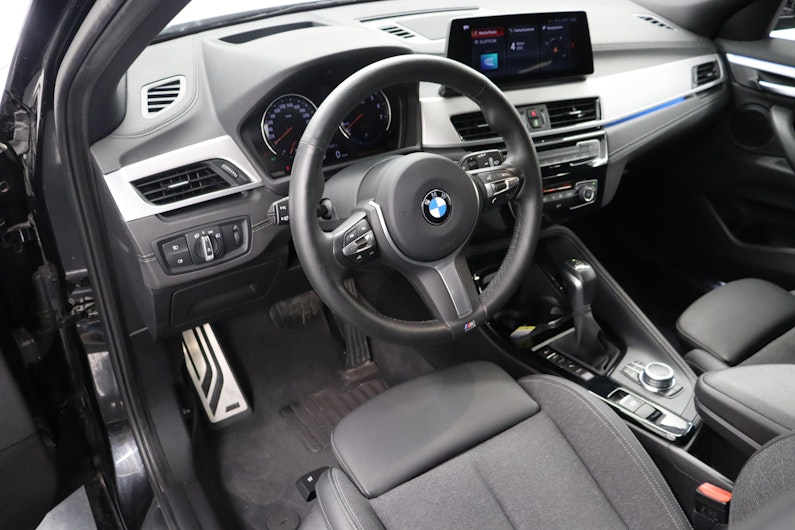 Vehicle image BMW X2