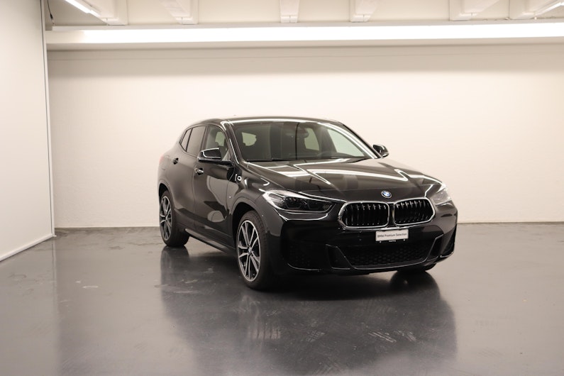 Vehicle image BMW X2