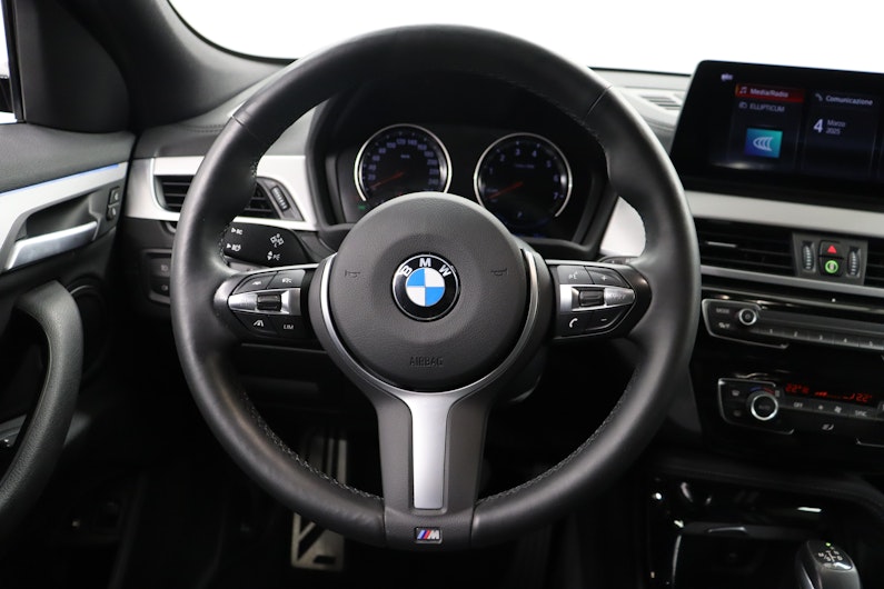 Vehicle image BMW X2