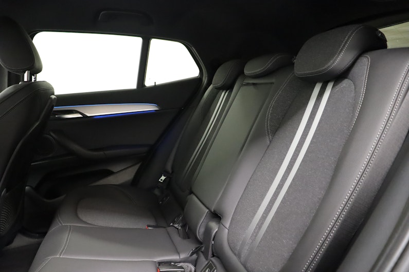 Vehicle image BMW X2