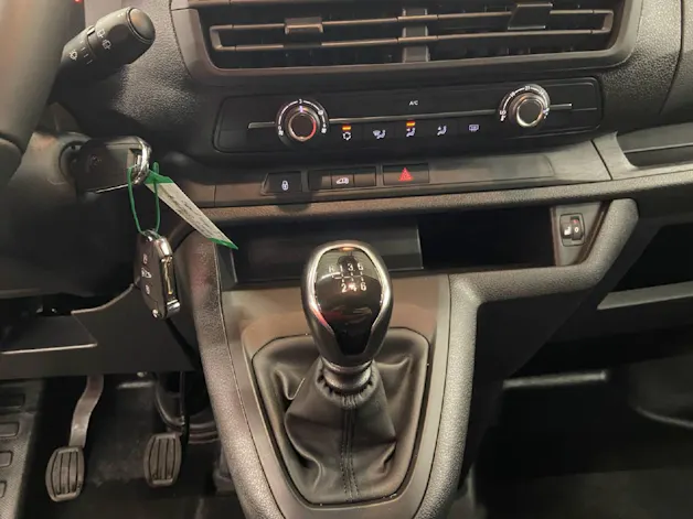 Peugeot Expert Kaw. Long 2.0 BlueHDi 145