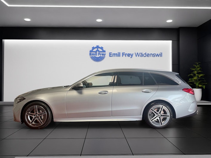 Vehicle image MERCEDES-BENZ C 220