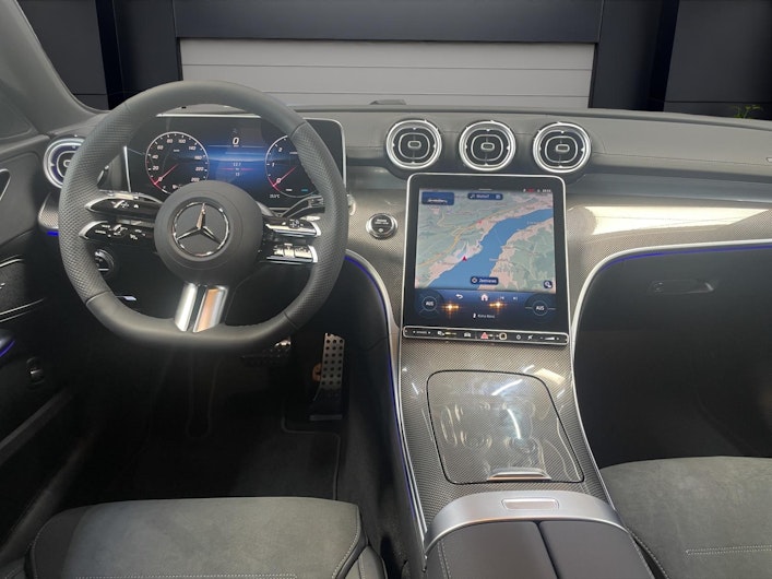 Vehicle image MERCEDES-BENZ C 220