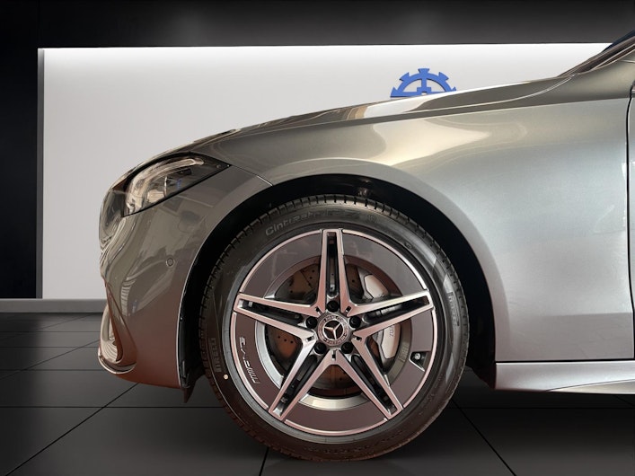 Vehicle image MERCEDES-BENZ C 220