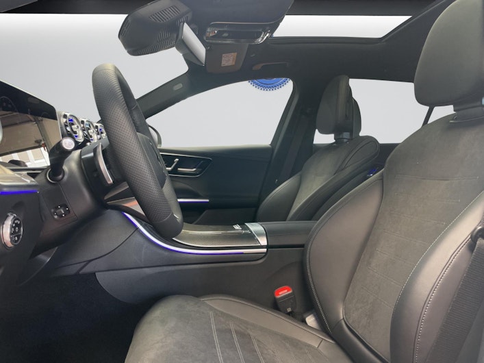 Vehicle image MERCEDES-BENZ C 220