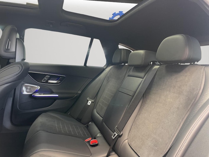 Vehicle image MERCEDES-BENZ C 220