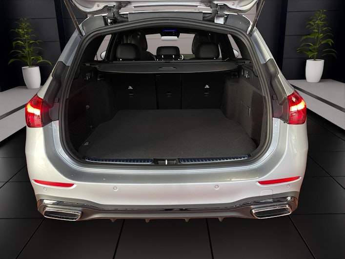 Vehicle image MERCEDES-BENZ C 220