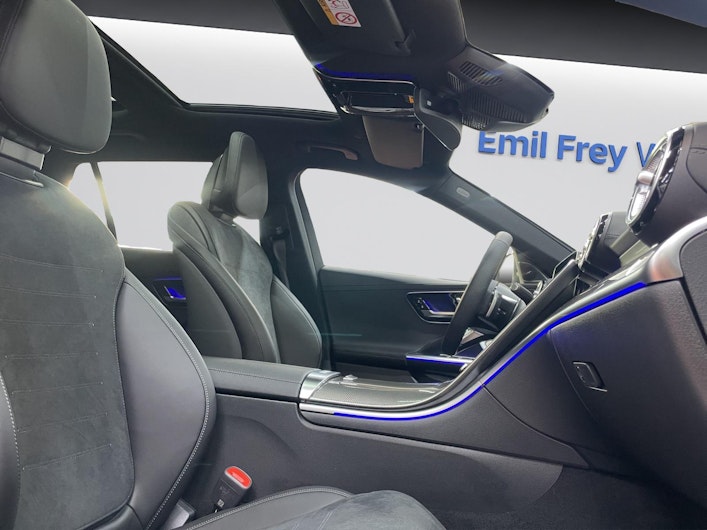 Vehicle image MERCEDES-BENZ C 220