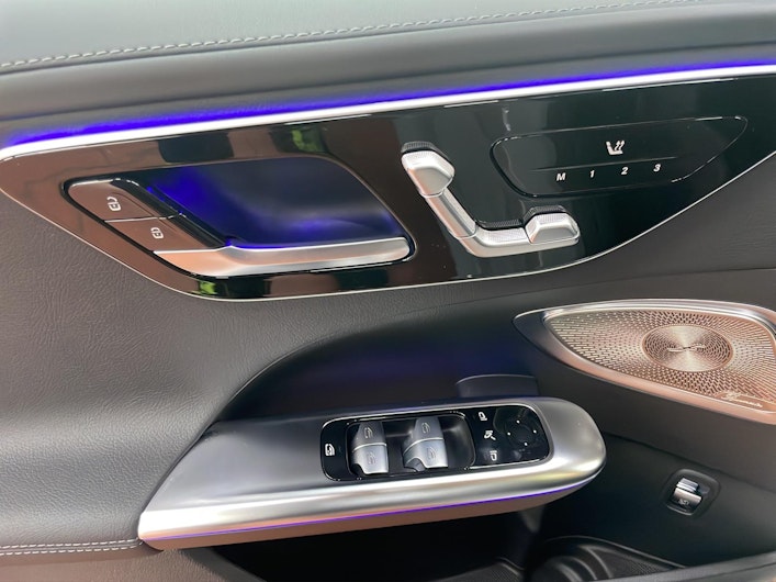 Vehicle image MERCEDES-BENZ C 220