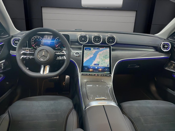 Vehicle image MERCEDES-BENZ C 220